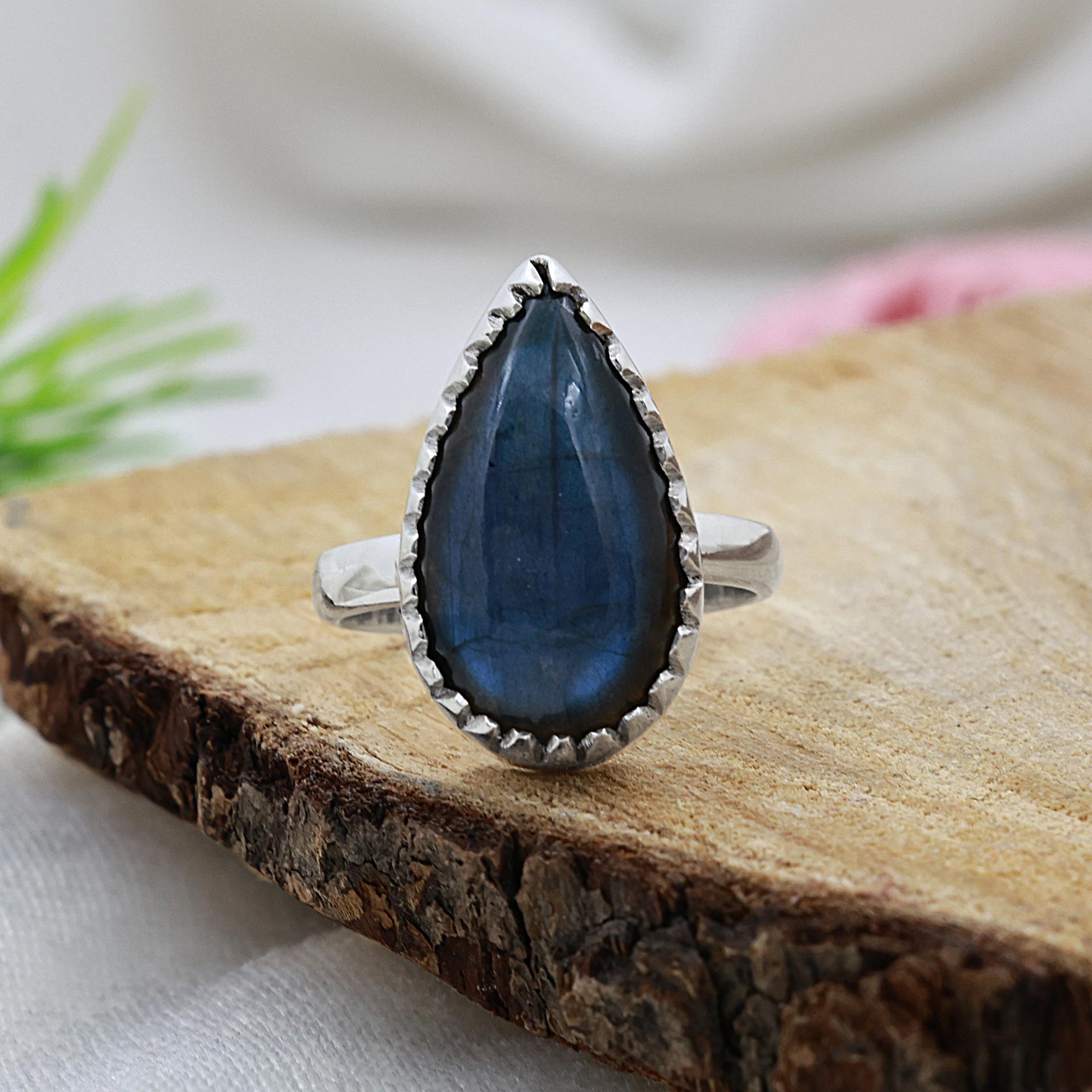 Teardrop Labradorite 925 Sterling Silver Ring 