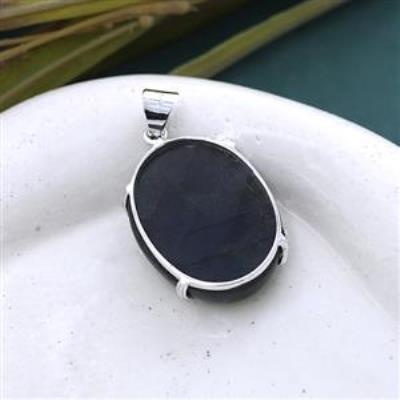 925 Sterling Silver Blue Flash labradorite Boho Chunky Pendant for Women | Akrati Jewels Inc