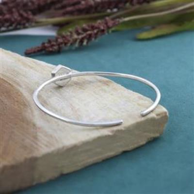 Elegant Hexagonal Green Malachite 925 Silver Boho Cuff Bangle Jewelry  | Akrati Jewels Inc