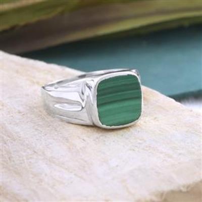 Elegant 925 Sterling Silver Men's Signet Ring Fine Jewellery Distributor | Akrati Jewels Inc