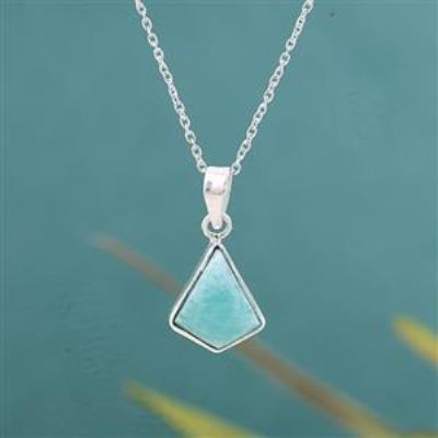 Buy Unique 925 Sterling Silver Rhombus Shaped Pendant Necklaces Jewellery Supplier | Akrati Jewels Inc