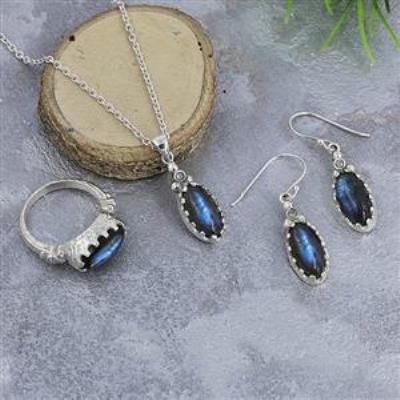 Natural Blue Flash Labradorite 925 Silver Stylish Dangle Earring Women Bulk Jewelry Distributor | Akrati Jewels Inc