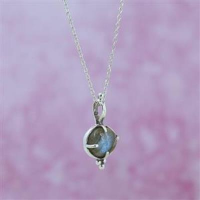 Boho Style 925 Sterling Silver Round Labradorite Dainty Pendant Jewelry Manufacturer | Akrati Jewels Inc