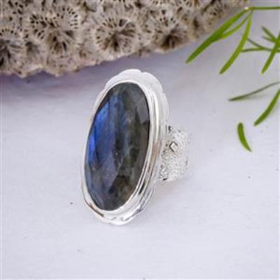 Handcrafted Sterling Silver Labradorite Ring | Akrati Jewels Inc