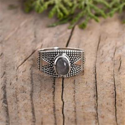 Antique Look Sterling Silver Labradorite Ring | Akrati Jewels Inc