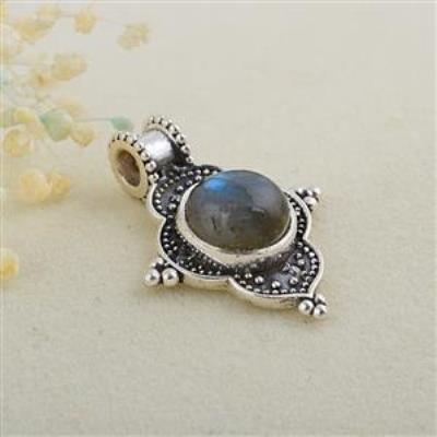 oxidized 925 sterling silver natural labradorite pendant necklace | Akrati Jewels Inc