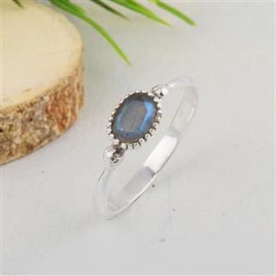 Oval Cabochon Labradorite Gemstone Solid 925 Silver Dainty Ring | Akrati Jewels Inc