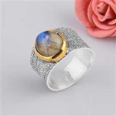 Beautifully designed Labradorite handmade ring in 925 sterling silver | Akrati Jewels Inc